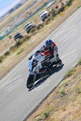 media/Oct-15-2023-TrackXperience (Sun) [[85198ff50b]]/Group 3/session 4 turn 3/